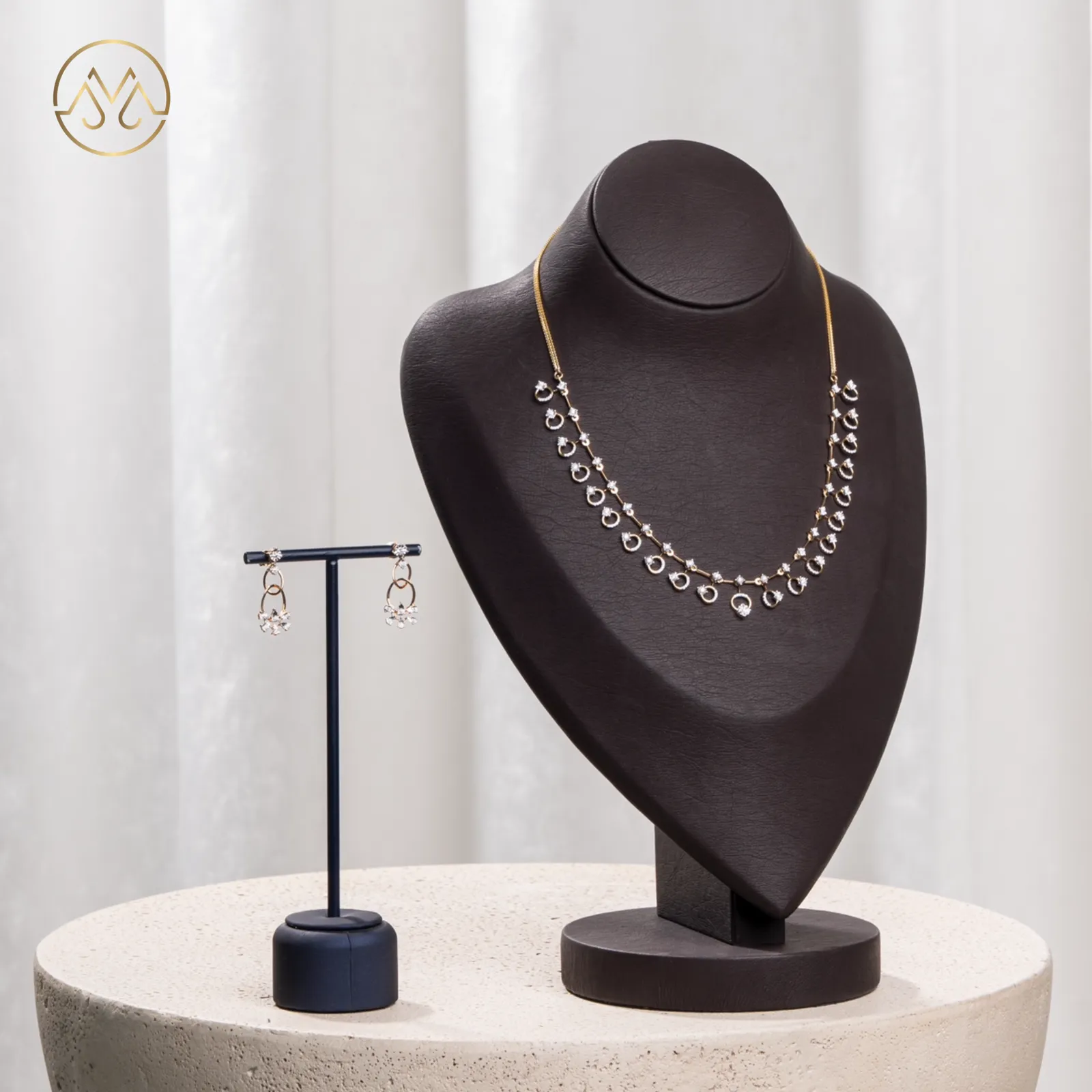 Mila Gold & Diamonds